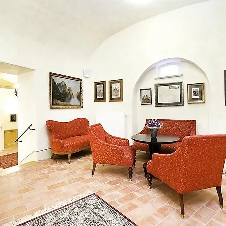 Hotel Latran