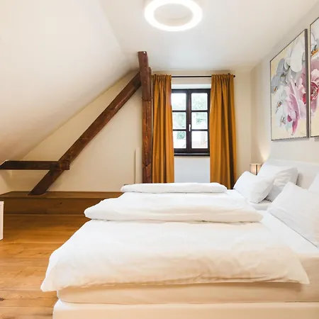 Hotel Latran