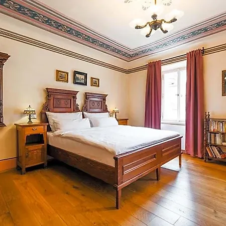 Ξενοδοχείο Latran 4*