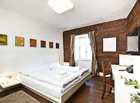 Latran Hotel