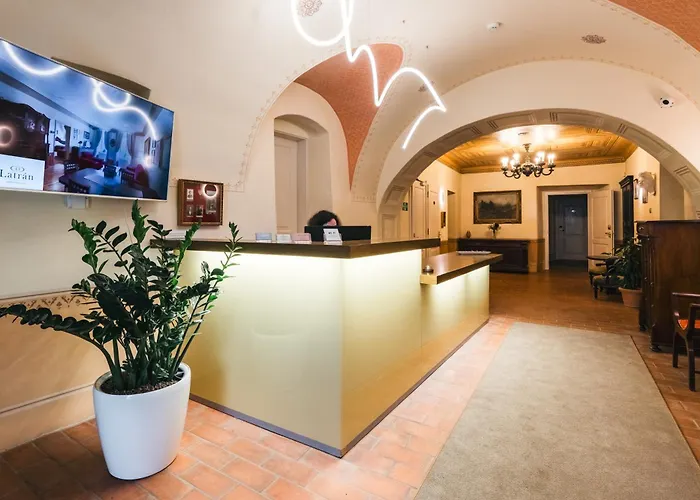 Latrán 4*